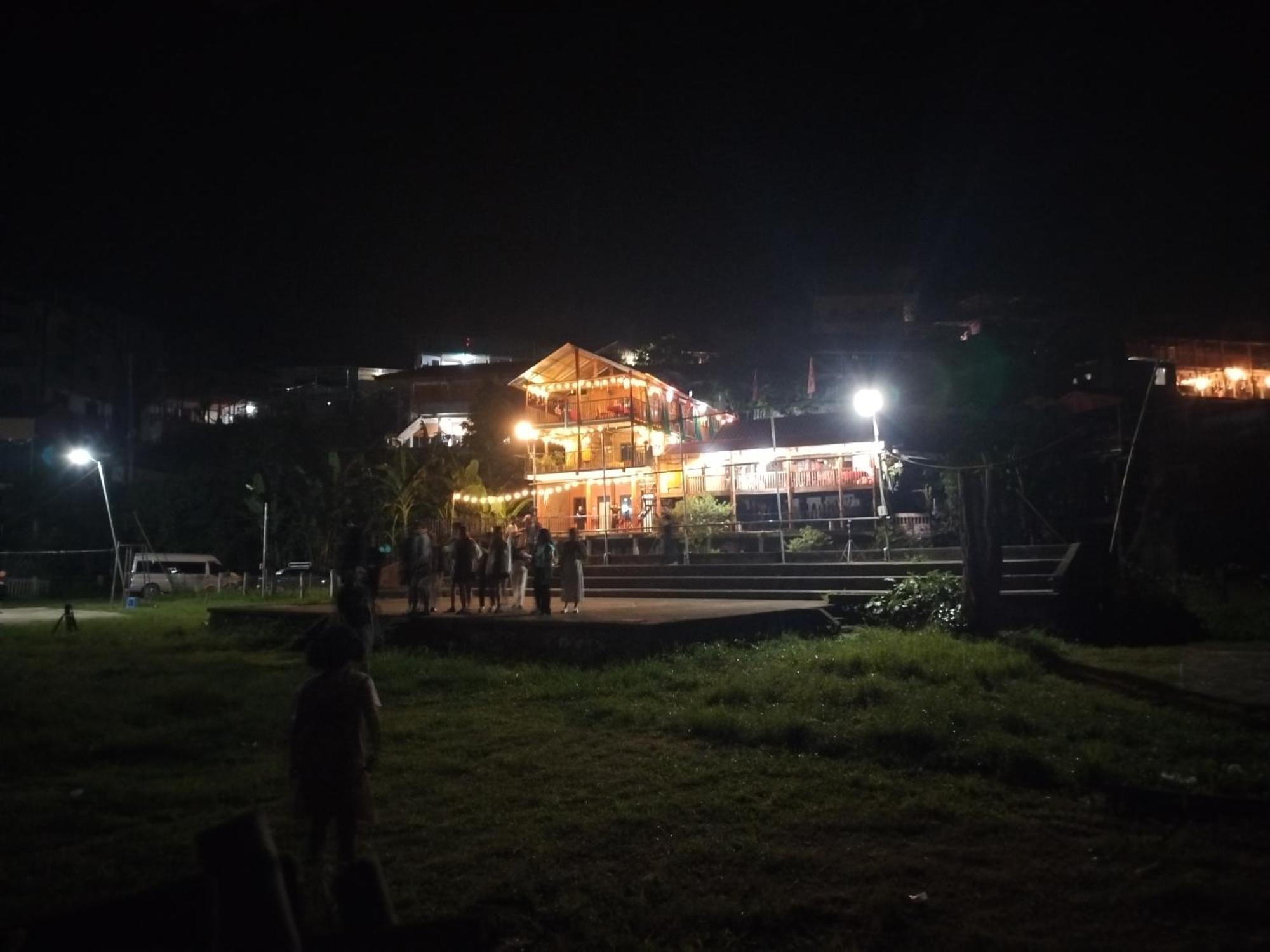 Tran Xuan Homestay Ba Be Esterno foto