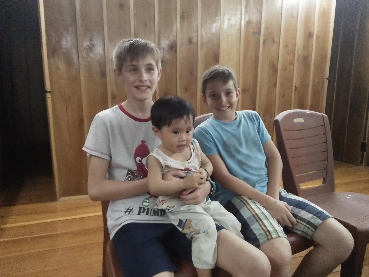 Tran Xuan Homestay Ba Be Esterno foto