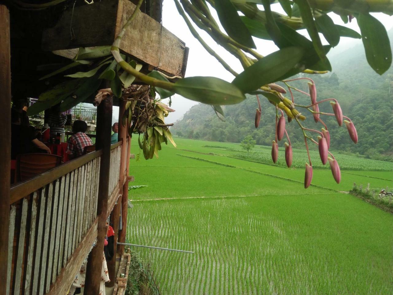 Tran Xuan Homestay Ba Be Esterno foto