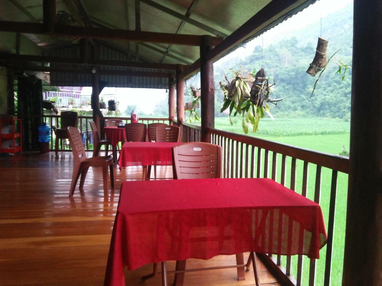 Tran Xuan Homestay Ba Be Esterno foto
